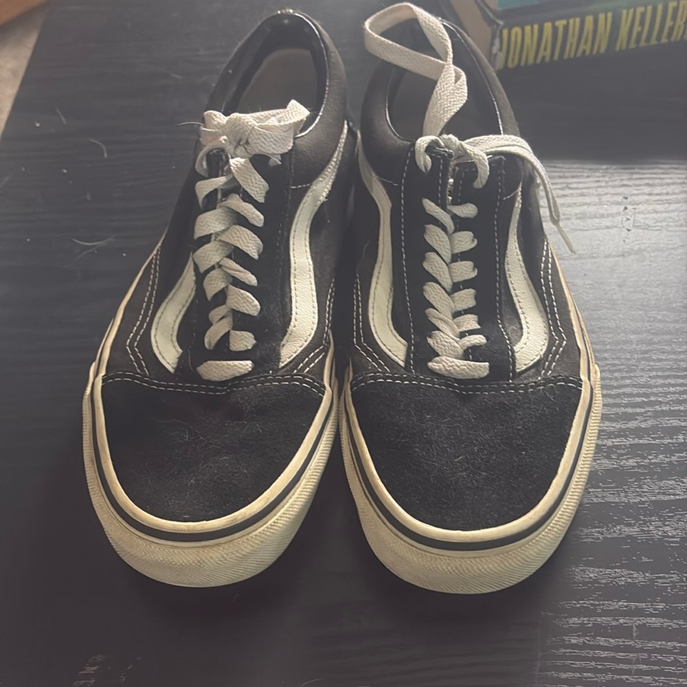 Black vans
